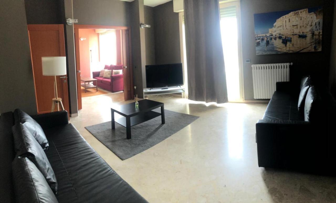 Sparano Top Class 8 Bari Buitenkant foto